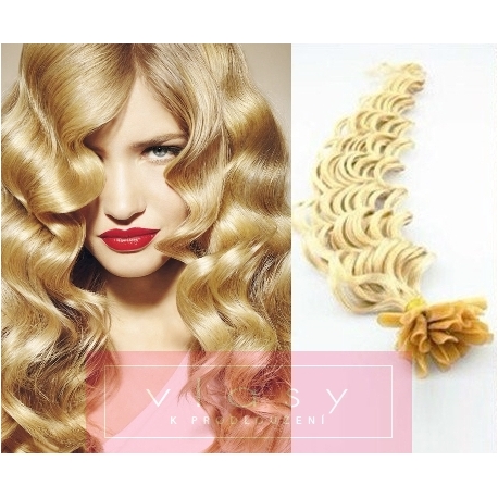 Kudrnaté vlasy evropského typu k prodlužování keratinem 50cm - nejsvětlejší blond
